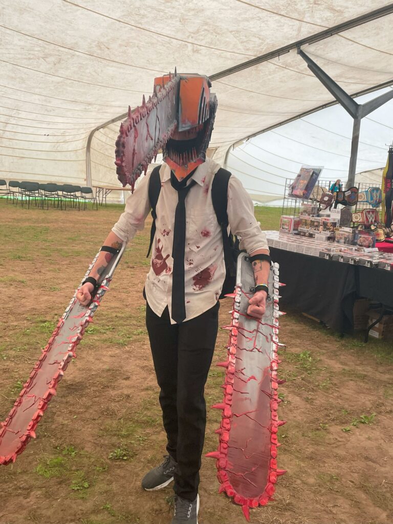 Chainsaw Man cosplay - Comic Con 25