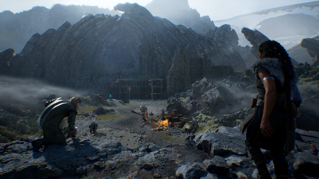 Echoes of the End - Ryn And Abram overlook an enemy encampment from a nearby cliff
