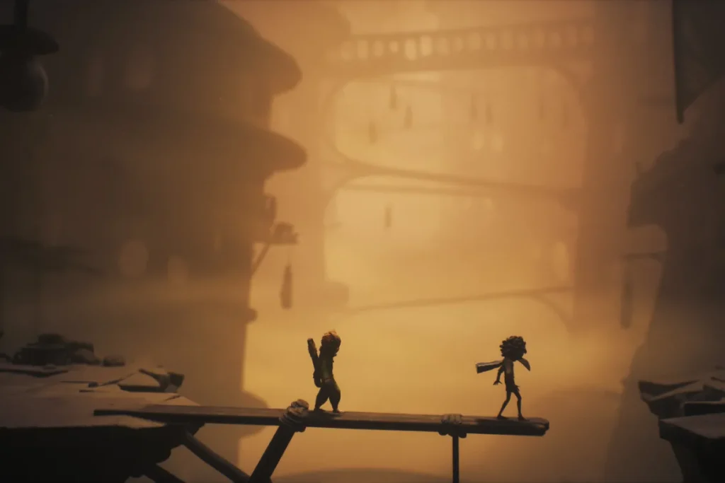 Travel through levels with your platform skills - Little Nightmares III