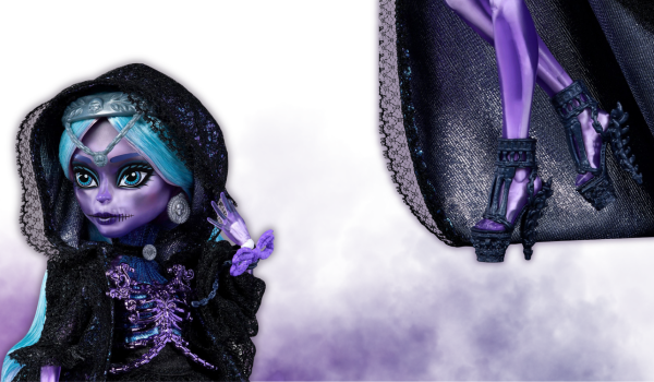 monster high river styxx doll in her new scullector form. Shows a doll with a scythe, her face close up with stitched mouth and skelital chest piece.