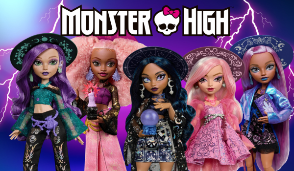 monster high moonspall magic dolls shown.